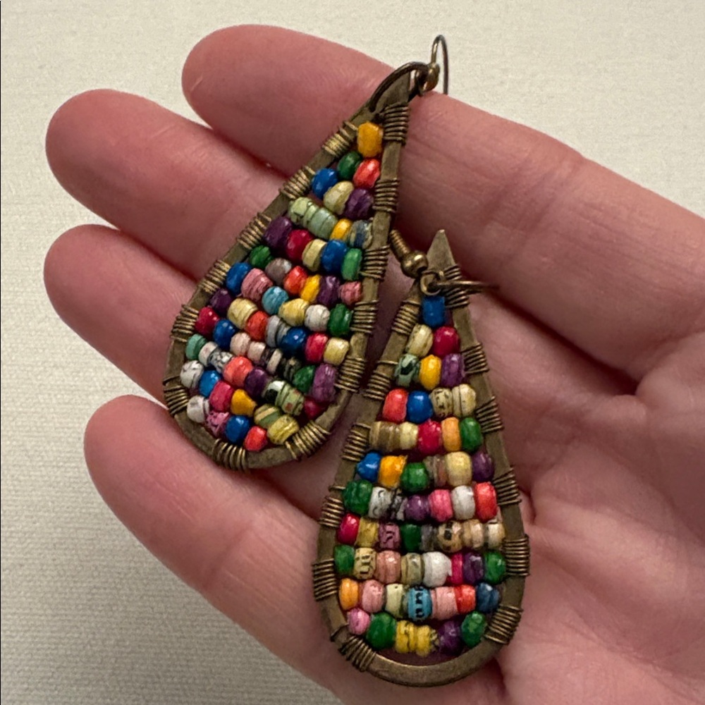 Paper-bead Teardrop Dangle Earrings - Picture 4 of 4
